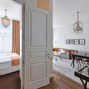 6 Vienna